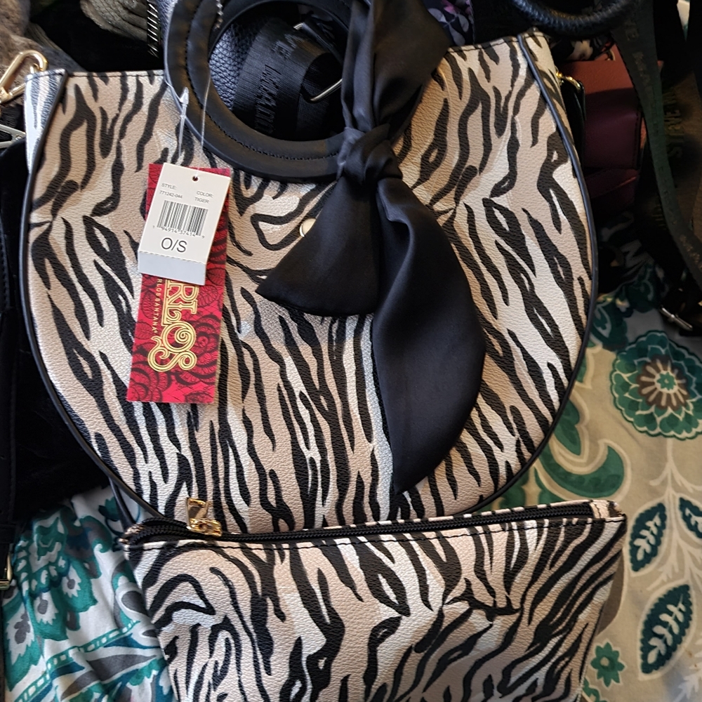 Hand purse